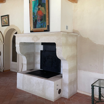 cheminéee Polyflam modèle Circé avec système de chauffage foyer fermé sans vitre Vinci de Polyflam